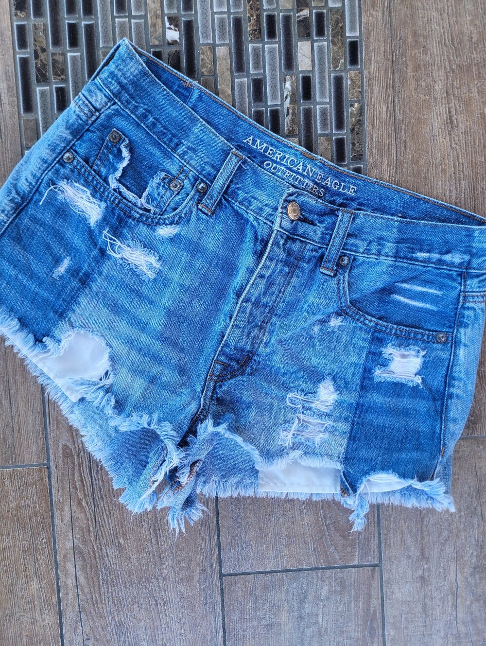 American Eagle Outfitters Distressed Hi Rise Festival Size 6